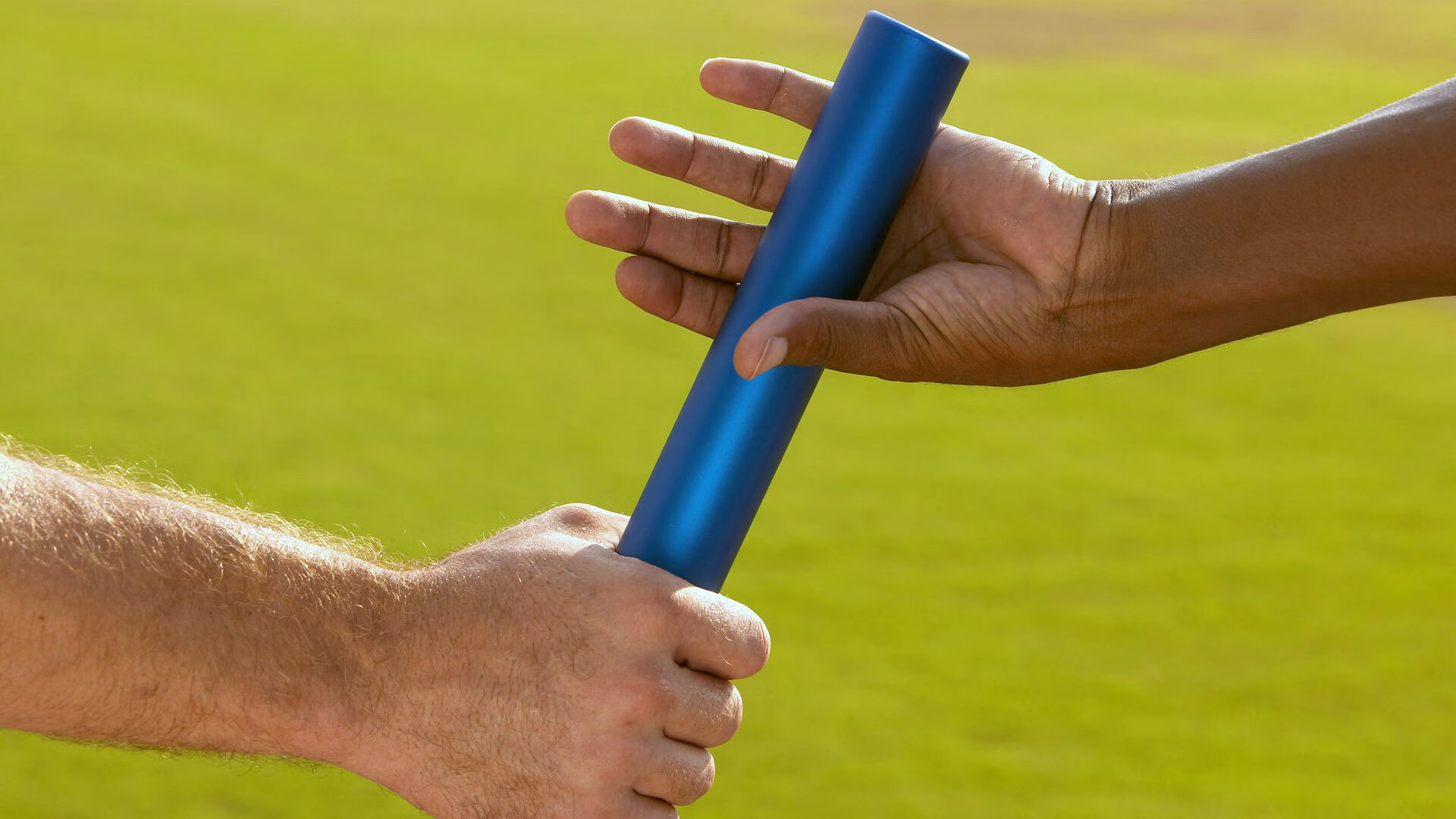 开云体育登录-奥运资格赛夜惊魂，对手如钢铁洪流，托尼的无解困局与钢铁心脏